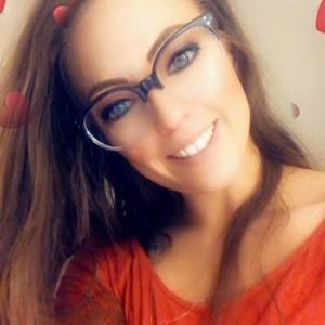 Meet your Posher, Ashly